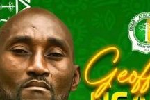 De joueur à manager général : Geoffroy Ngame Essono prend les commandes d’Oyem AC
De joueur à manager général : Geoffroy Ngame Essono prend les commandes d’Oyem AC