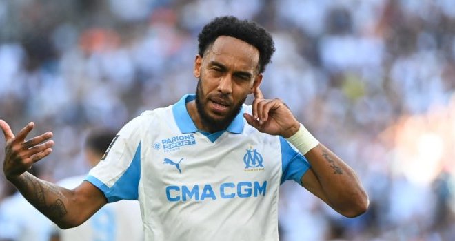 France : Aubameyang quitte l’OM pour rejoindre le Deportivo La Corogne en Liga espagnole
France : Aubameyang quitte l’OM pour rejoindre le Deportivo La Corogne en Liga espagnole
