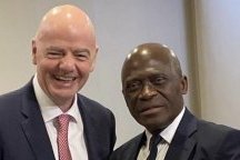 FIFA&nbsp;: Pierre-Alain Mounguengui affiche son soutien à Gianni Infantino pour 2027