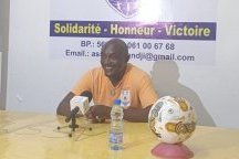 National Foot 1&nbsp;: le Stade Mandji veut confirmer son rang de leader cet après-midi face à Lambaréné A.C.
