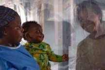 RDC : la nouvelle épidémie d’Ebola frappe un pays déjà durement touché par la faim et les déplacements
RDC : la nouvelle épidémie d’Ebola frappe un pays déjà durement touché par la faim et les déplacements