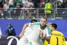 Mondial 2026 : l’Algérie renverse la Jordanie et reste en vie dans le tournoi
Mondial 2026 : l’Algérie renverse la Jordanie et reste en vie dans le tournoi