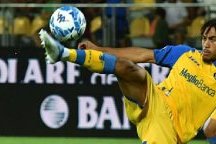 Serie B : Anthony Oyono décisif, Frosinone arrache un nul spectaculaire face à Catanzaro
Serie B : Anthony Oyono décisif, Frosinone arrache un nul spectaculaire face à Catanzaro