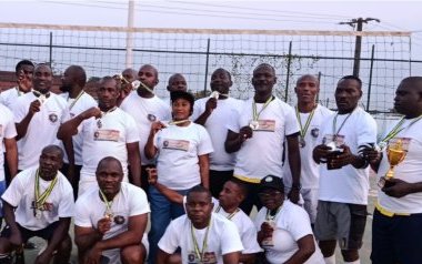 Volley-ball&nbsp;: Loisirs Corpo conserve son trophée et relance la flamme à Oyem
