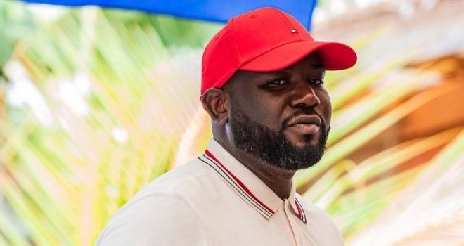 « Au Ghana, j’avais l’impression d’être dans un bar au Gabon » : Darlin Harper interpelle sur la musique gabonaise
« Au Ghana, j’avais l’impression d’être dans un bar au Gabon » : Darlin Harper interpelle sur la musique gabonaise