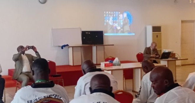 Taekwondo : la fédération gabonaise forme 100 arbitres, coachs et athlètes à Libreville
Taekwondo : la fédération gabonaise forme 100 arbitres, coachs et athlètes à Libreville