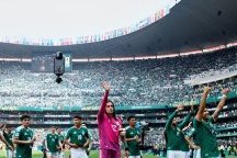 Mondial 2026&nbsp;: Le Mexique réussit son entrée en compétition face à l’Afrique du Sud réduite à 9
